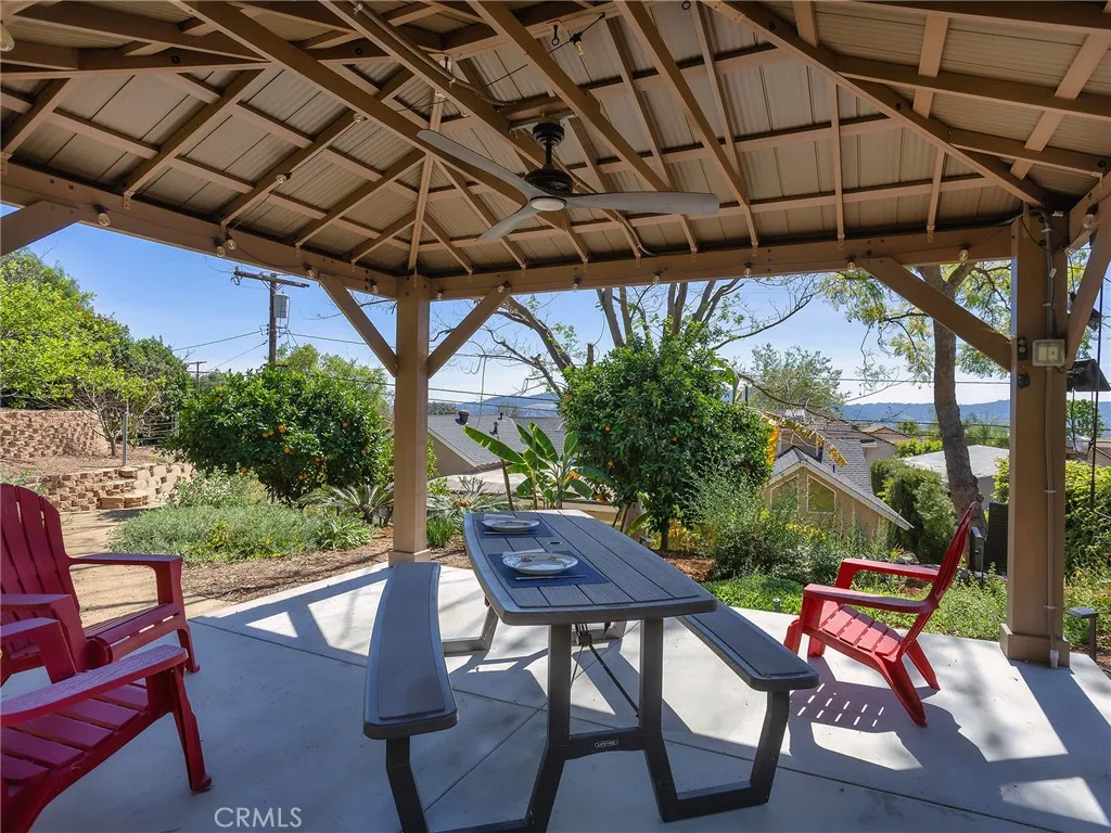 Additional image 54 of 1012 N Sunset Canyon Drive, Burbank, CA 91504