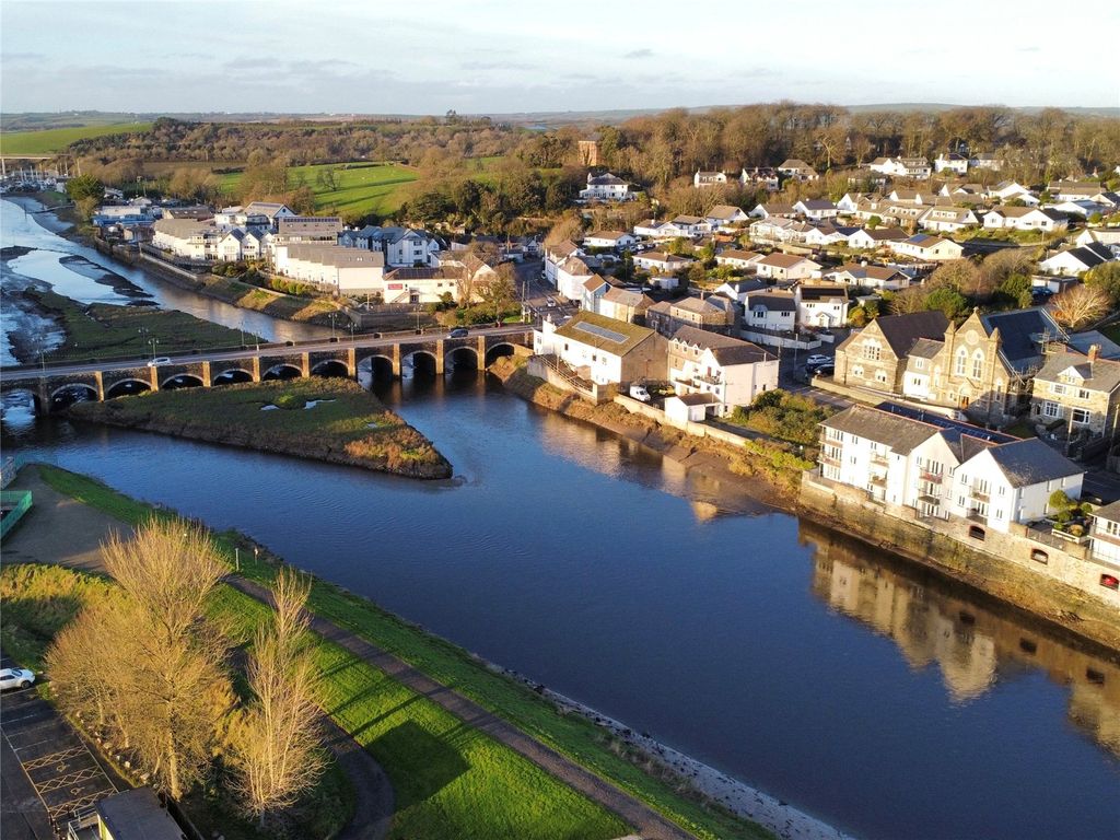 Additional image 19 of 2 bed flat for saleEgloshayle Road, Wadebridge, Cornwall PL27