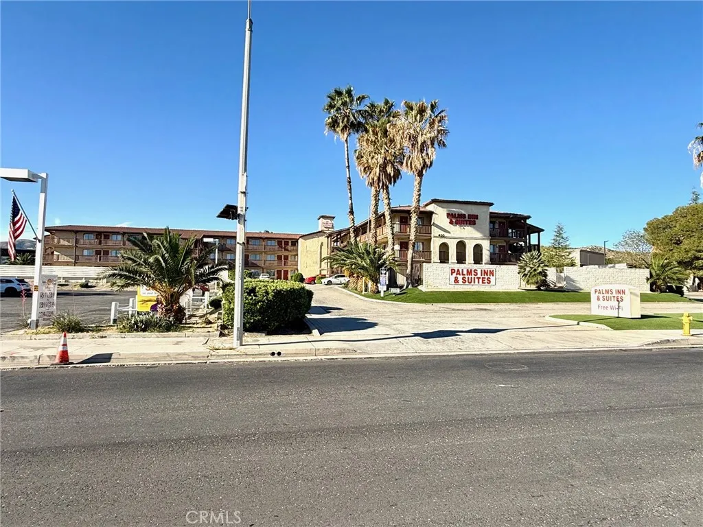 Additional image 31 of 430 W Palmdale Blvd, Palmdale, CA 93551