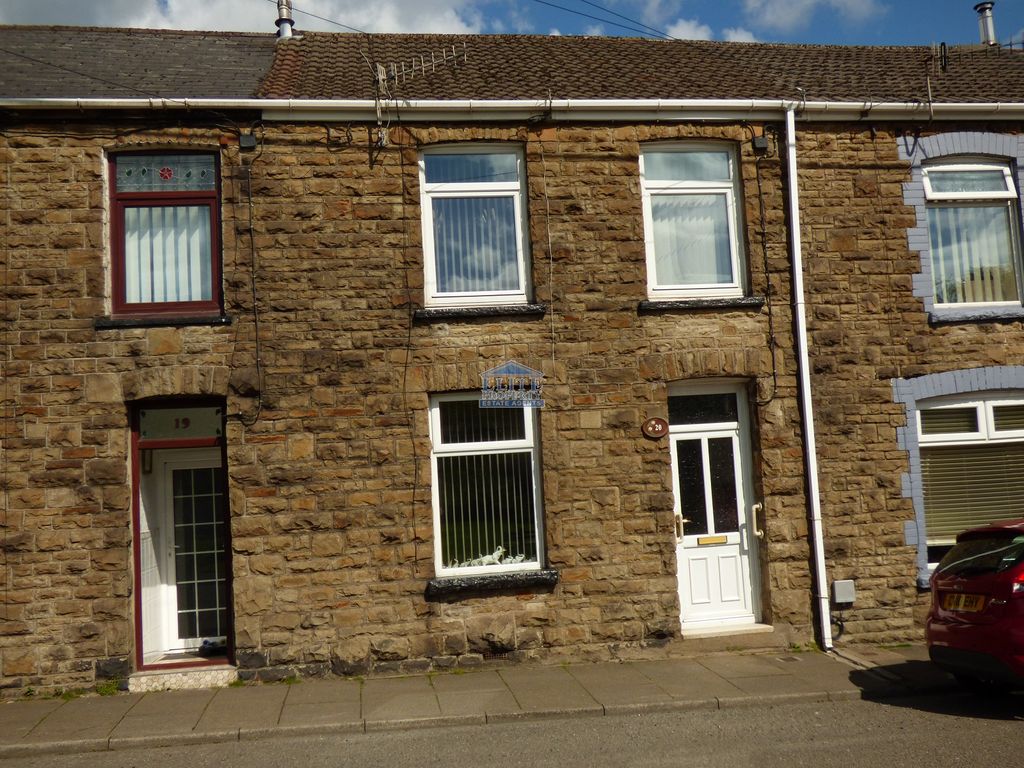 3 bed terraced house to rentCoegnant Road, Nantyffyllon, Maesteg, Bridgend. CF34