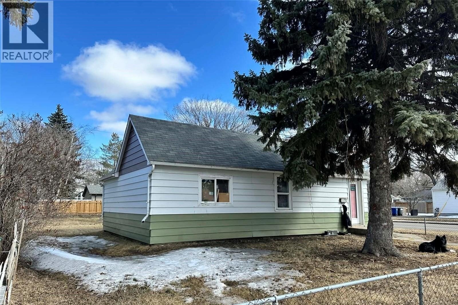 Additional image 7 of 1502 F Avenue N, Saskatoon, SK, S7L1X9
