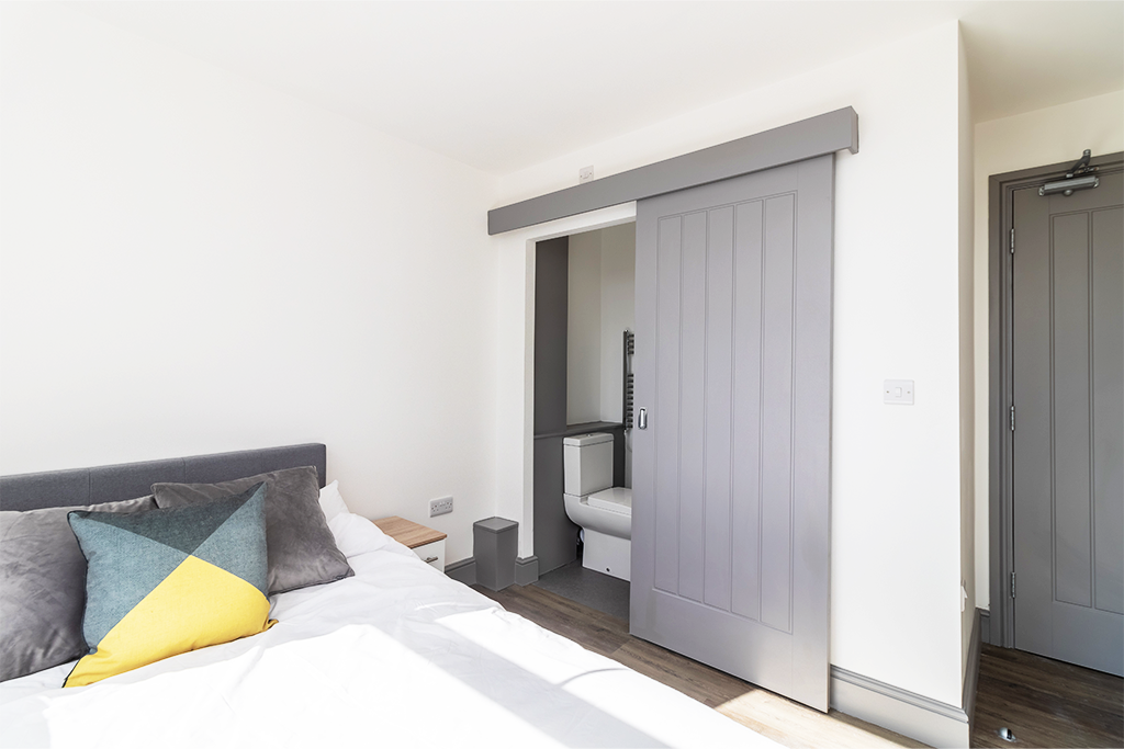 Room to rentHerigate Gate, Derby DE1 photo 2