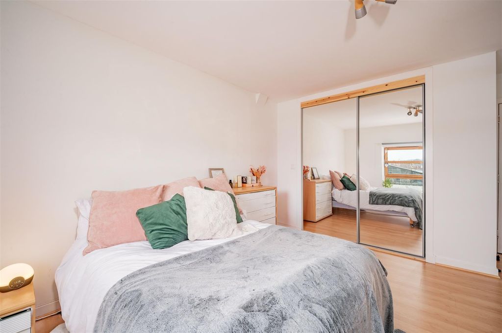 Additional image 8 of 2 bed flat for saleTrades Lane, Dundee DD1