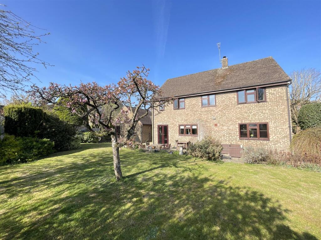 Additional image 14 of St. Marys Close, Wylye