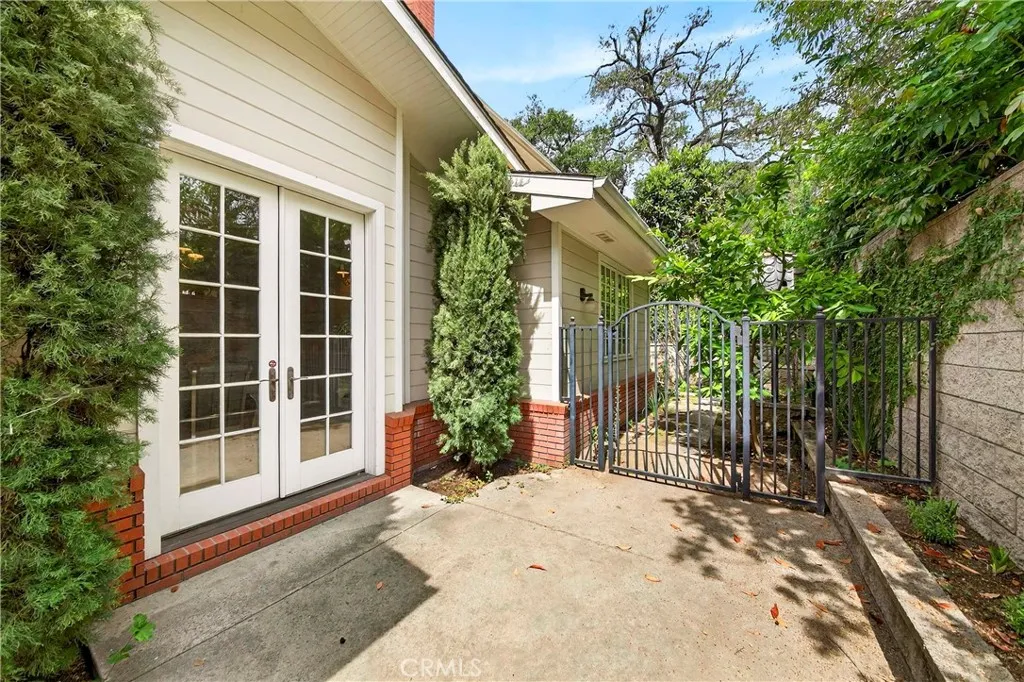 Additional image 58 of 465 W Highland Avenue, Sierra Madre, CA 91024