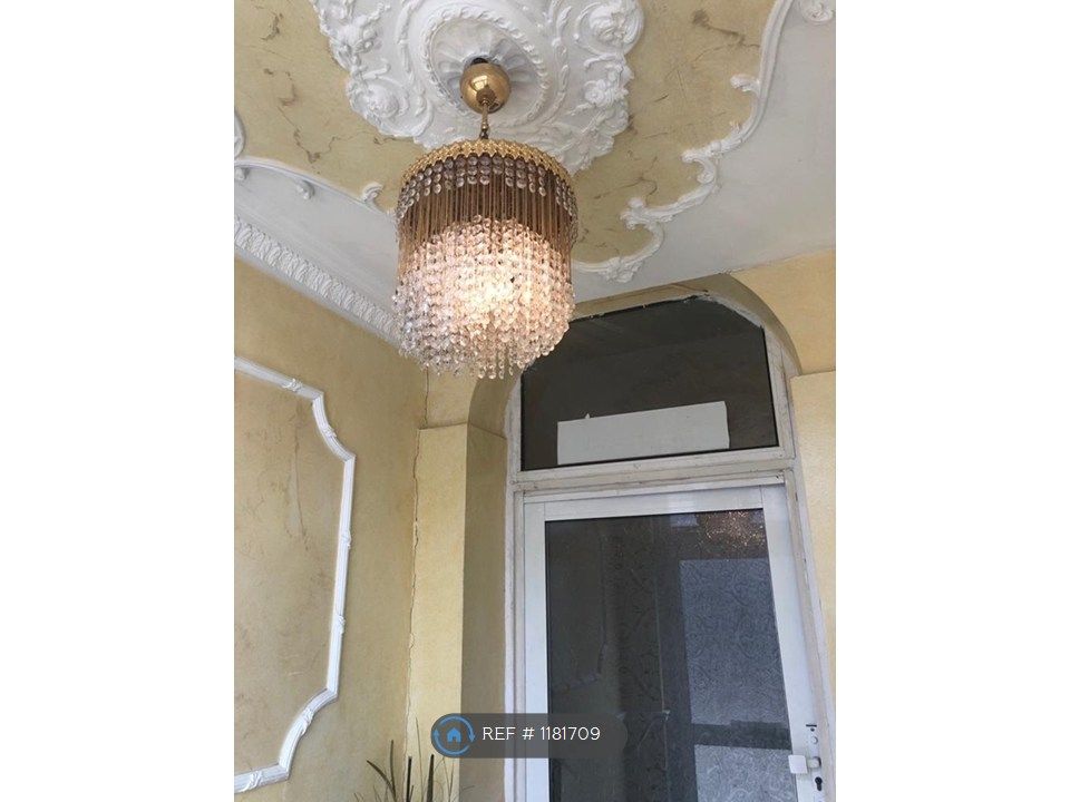 4 bed flat to rentIlford Lane, Ilford IG1
