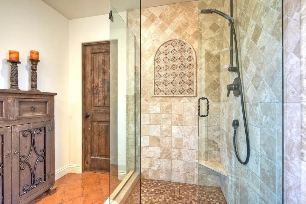 Additional image 70 of 1007 Eolus Avenue, Encinitas, CA 92024