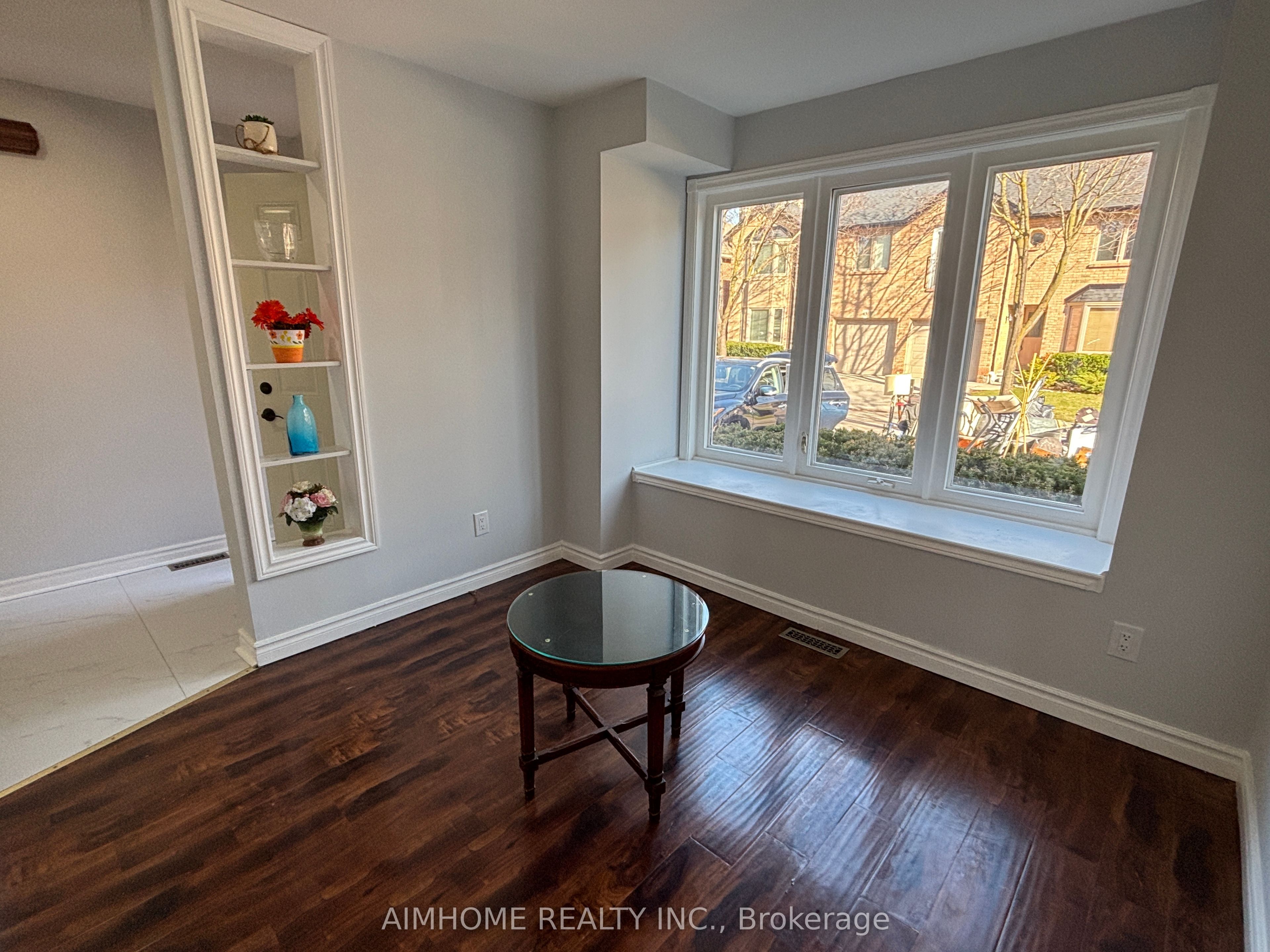 23-4635 Regents Terrace, Mississauga, ON, L5R 1X2