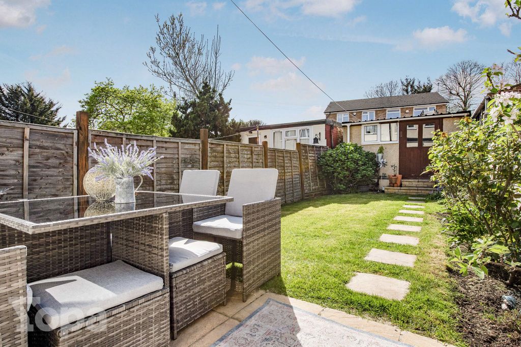 Additional image 4 of 2 bed terraced house for saleSunland Avenue, Bexleyheath DA6