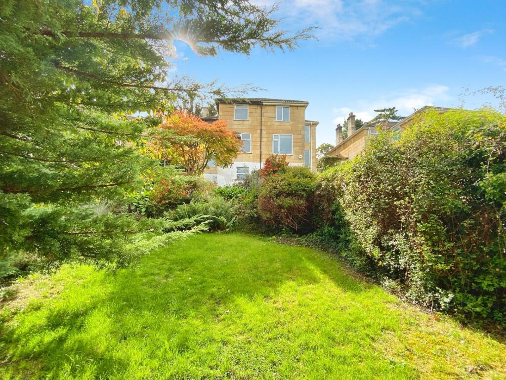 BATHAMPTON - Warminster Road