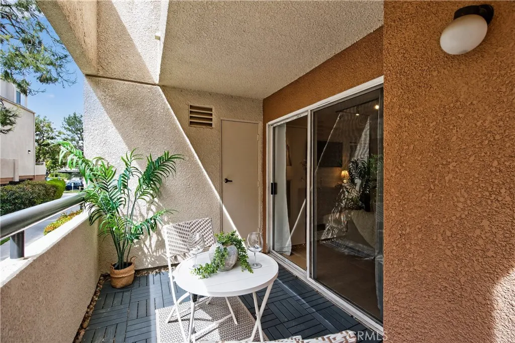 Additional image 75 of 5550 Owensmouth Ave Unit 123, Woodland Hills, CA 91367