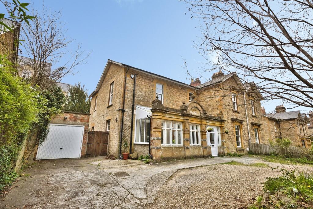Hendford Hill, Yeovil