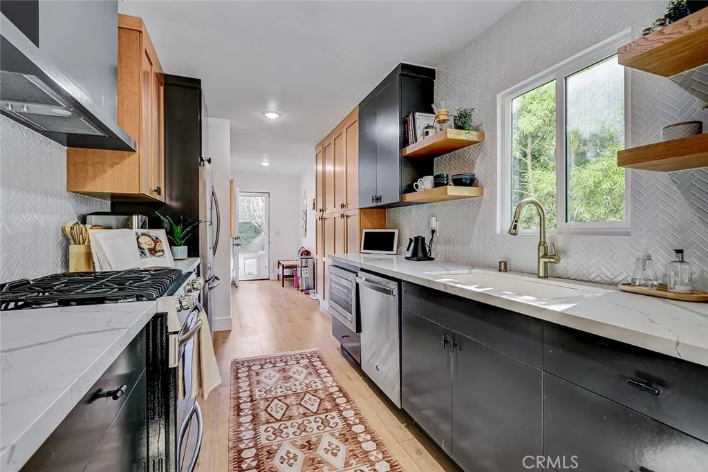 Additional image 10 of 11912 Mccune Ave, Los Angeles, CA 90066