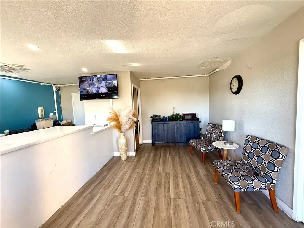 Additional image 45 of 430 W Palmdale Blvd, Palmdale, CA 93551