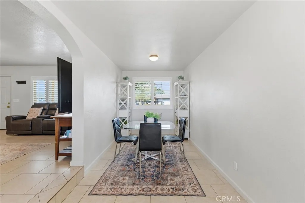 Additional image 81 of 12419 Pawnee Rd, Apple Valley, CA 92308