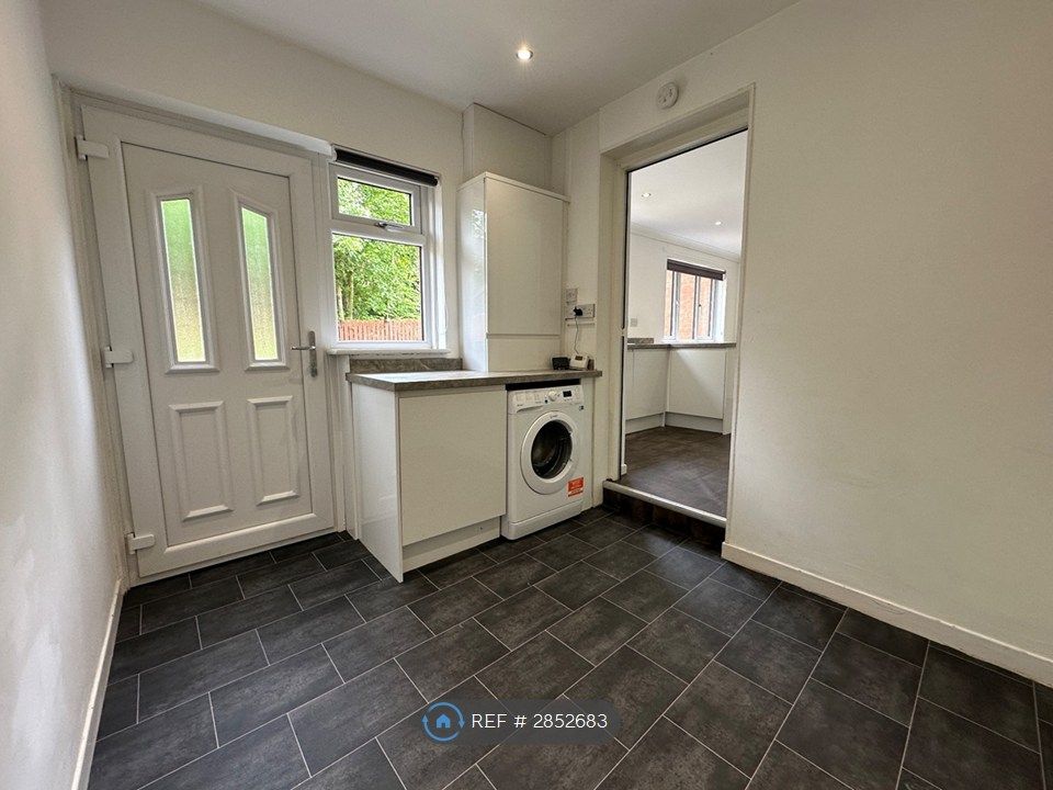 Additional image 5 of 3 bed semi-detached house to rentBarony Drive, Baillieston, Glasgow G69