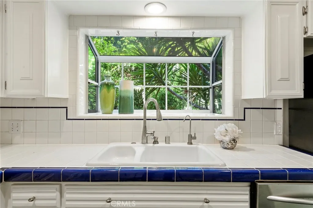 Additional image 15 of 3250 Velma Drive, Los Angeles, CA 90068