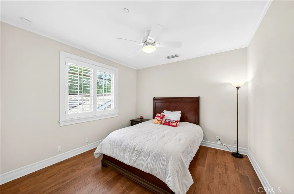 Additional image 95 of 465 W Highland Avenue, Sierra Madre, CA 91024