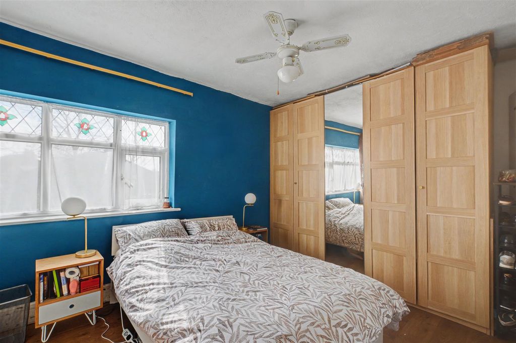 Additional image 12 of 2 bed semi-detached house for saleBramcote Avenue, Beeston NG9