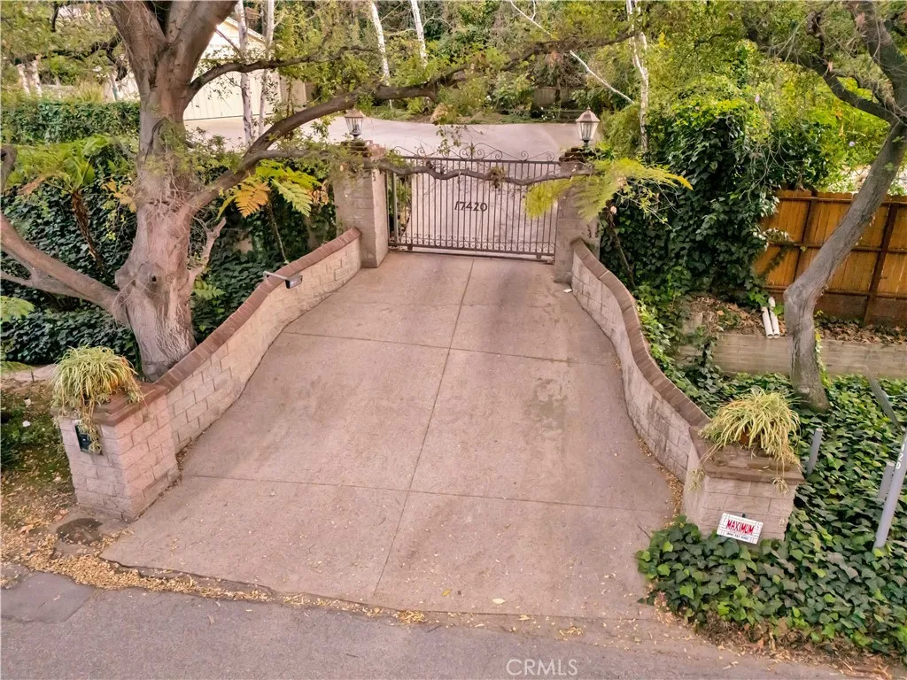Additional image 34 of 17420 Rancho St, Encino, CA 91316