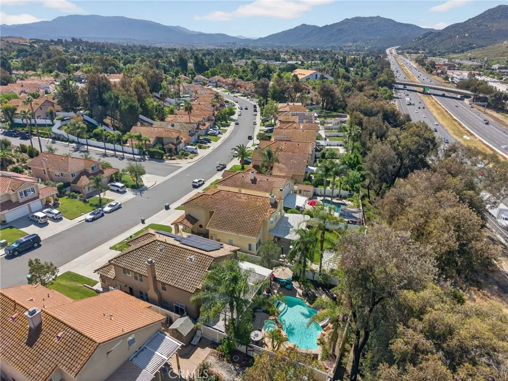 43399 Calle Nacido, Temecula, CA 92592