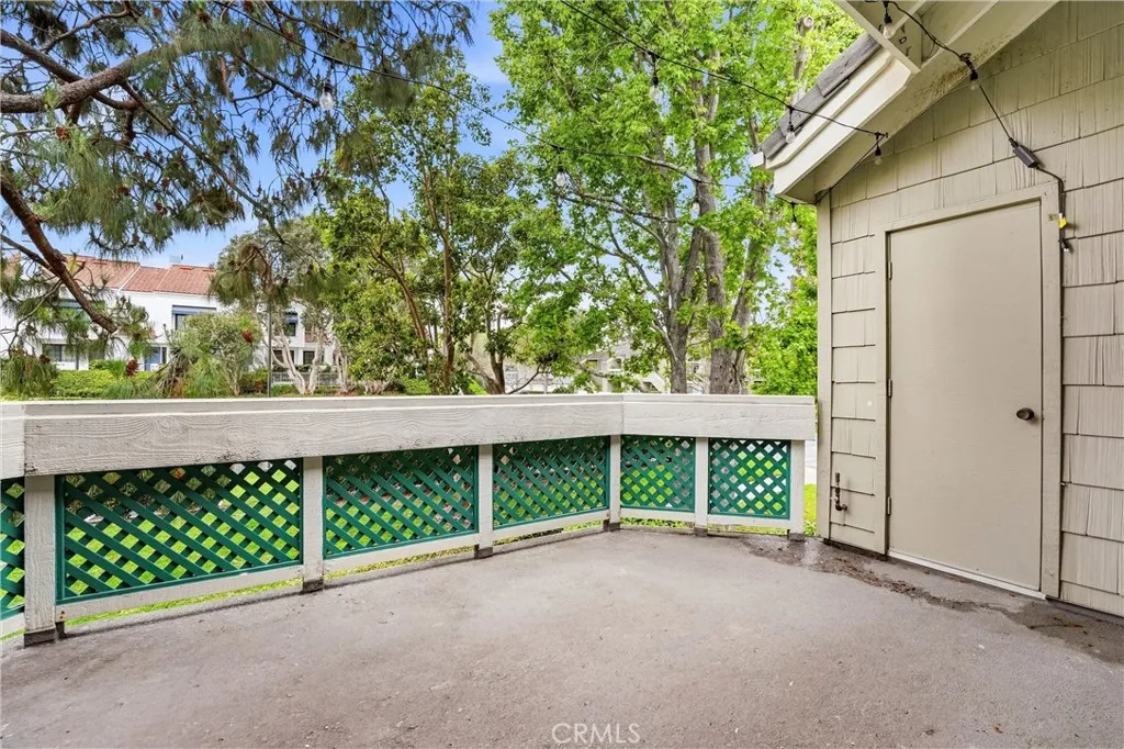 Additional image 31 of 19401 Sunray Lane Unit 204, Huntington Beach, CA 92648