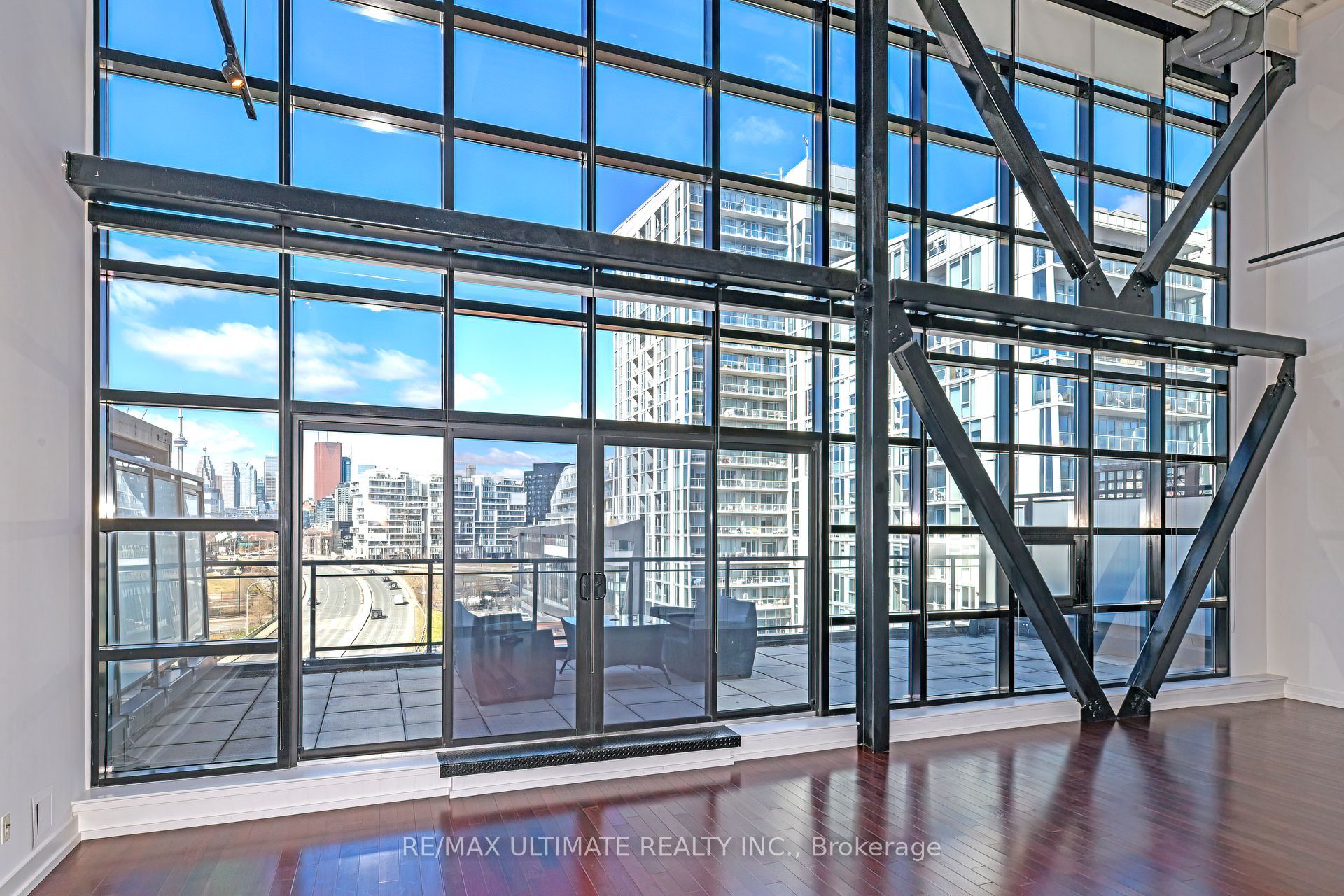 Additional image 3 of PH 604-68 Broadview Avenue, Toronto, ON, M4M 2E6