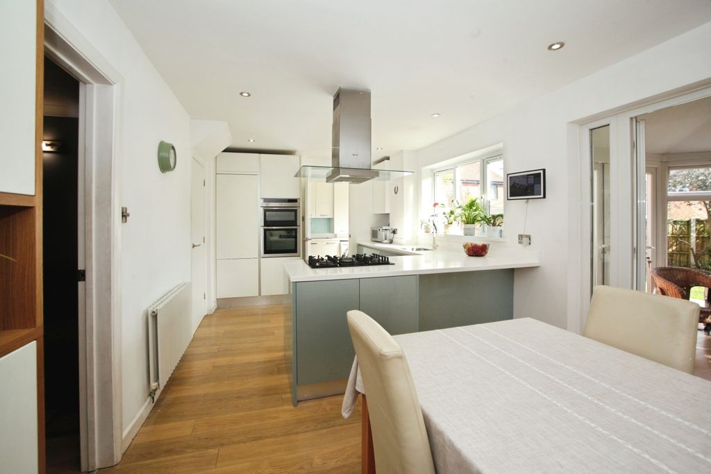 Additional image 7 of 4 bed detached house for saleBarons Court, Caldicot NP26
