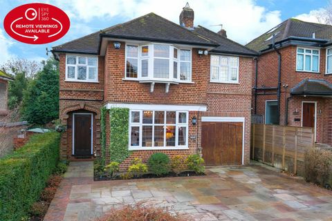 Willow End, Totteridge N20