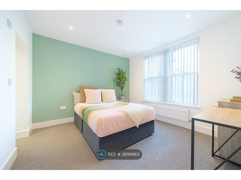 Additional image 16 of 8 bed terraced house to rentClare Street, Bridgwater TA6