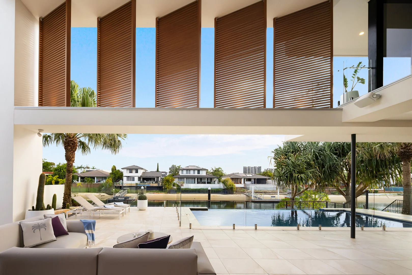 Additional image 3 of 10 Coobowie Street, Broadbeach Waters QLD 4218