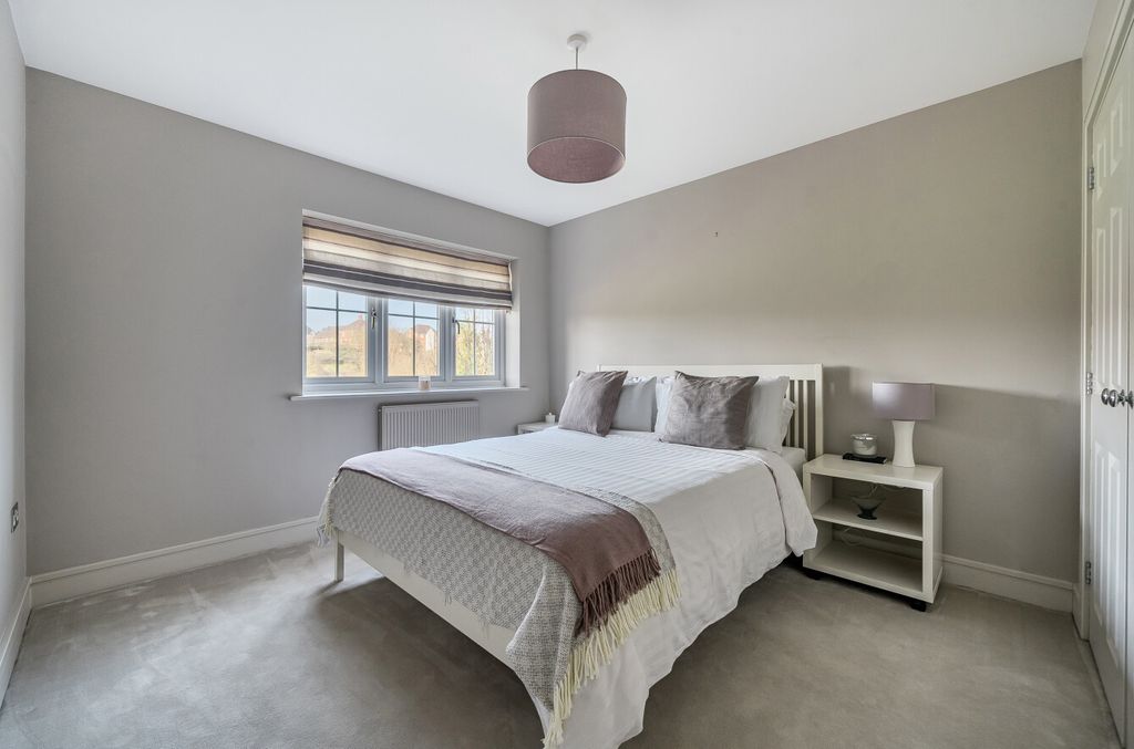 Additional image 22 of 4 bed detached house for saleElen Place, Bracknell, Berkshire RG42