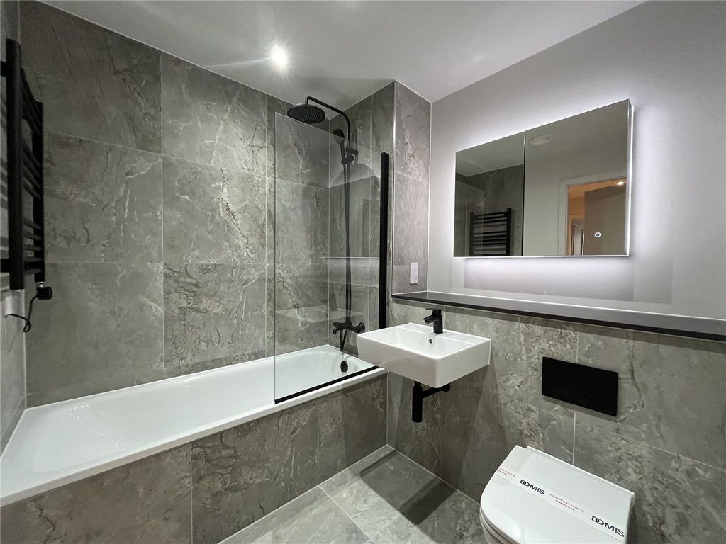 Additional image 8 of 1 bed flat to rentWaterhouse Gardens, 1 Dutton Street, Manchester M3