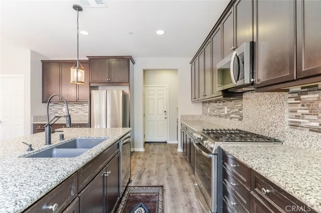 Additional image 14 of 37436 Umbrella Ter, Palmdale, CA 93551