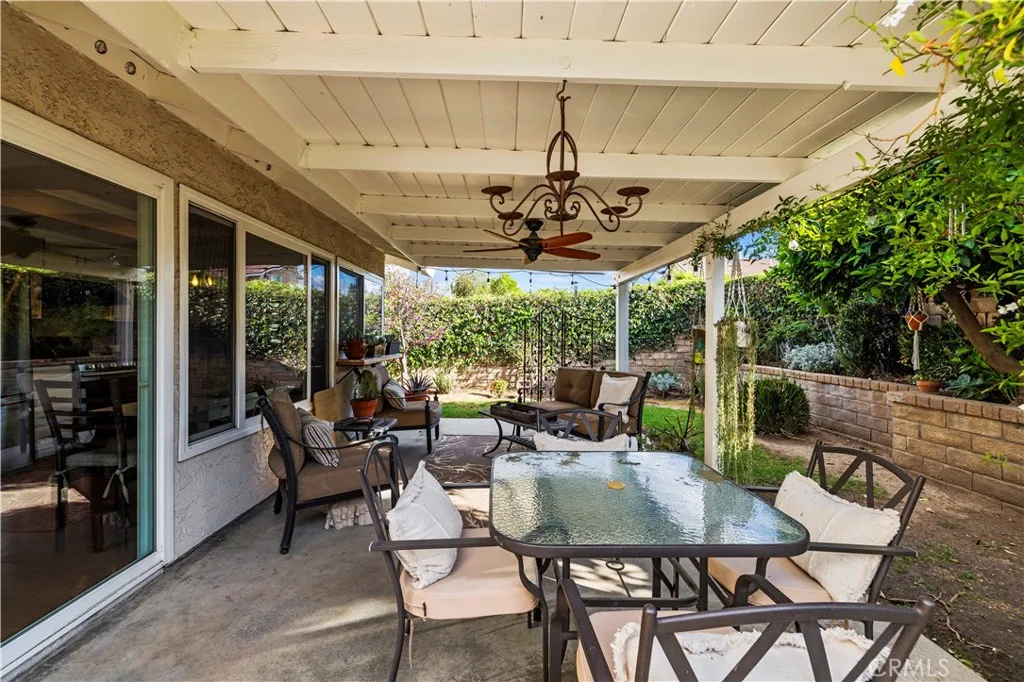 Additional image 50 of 25547 Via Impreso, Valencia, CA 91355