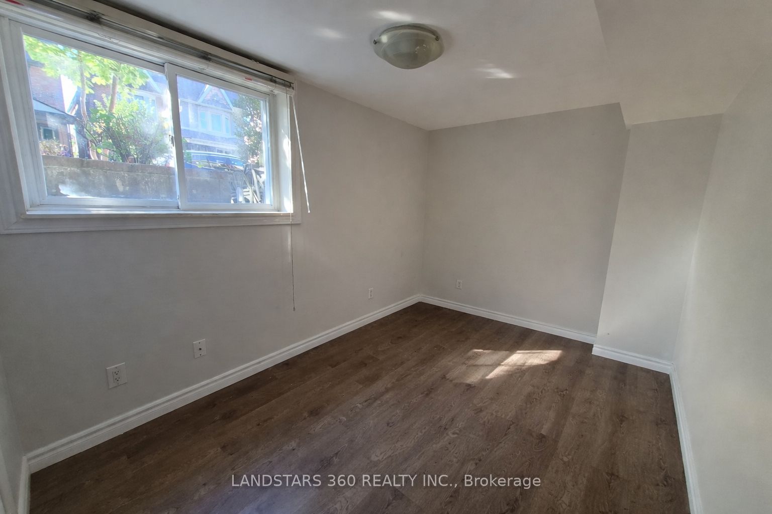 Lower-49 Boon Avenue, Toronto, ON, M6E 3Z2 photo 5