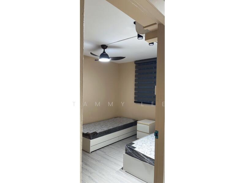 208 Boon Lay Place