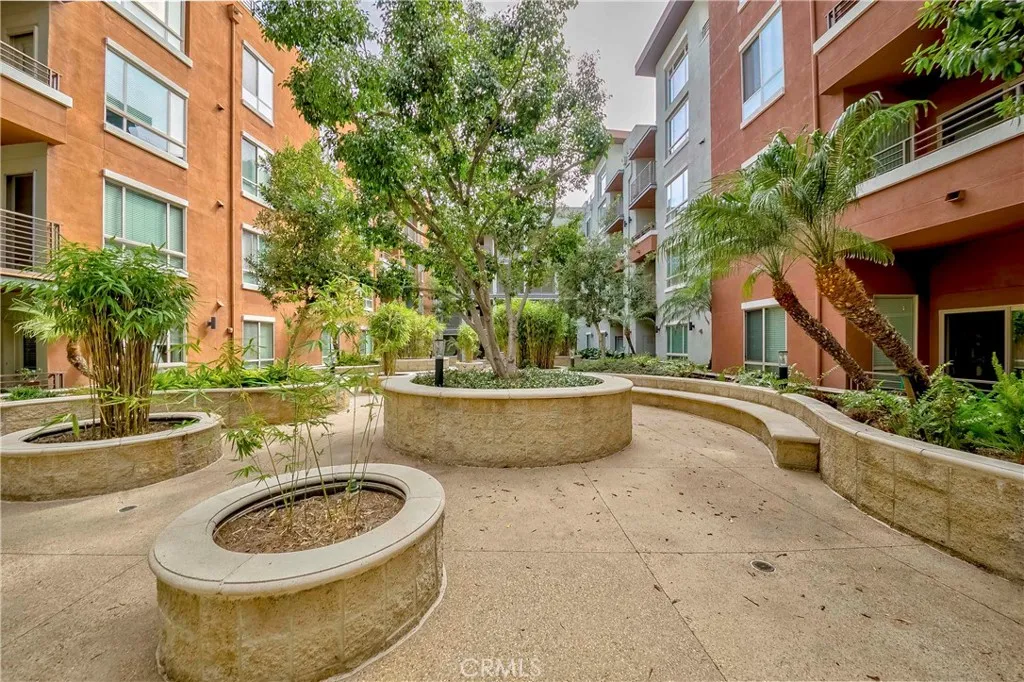 Additional image 83 of 100 S Alameda Street Unit 321, Los Angeles, CA 90012