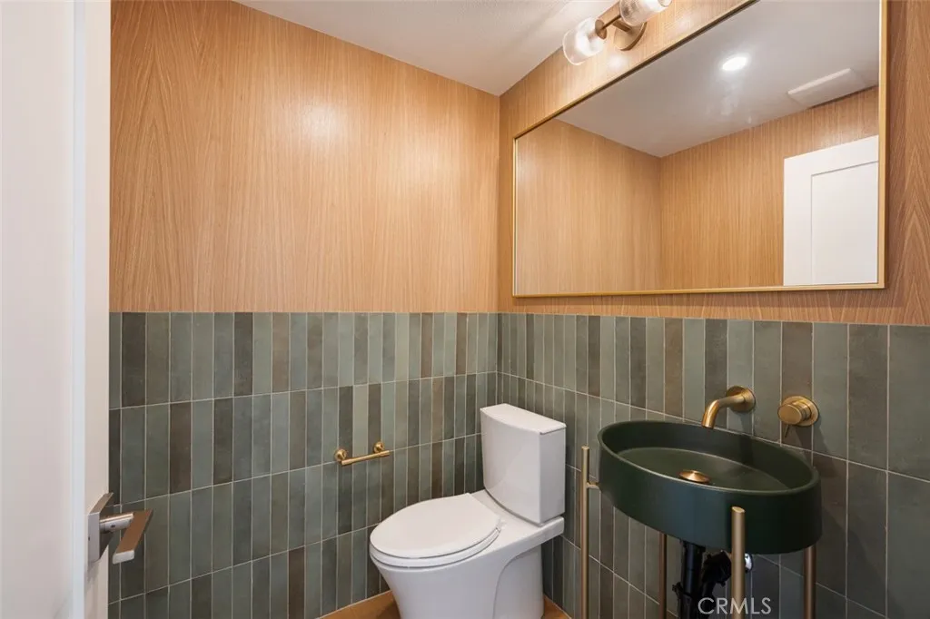 Additional image 82 of 2880 Club House Road, Costa Mesa, CA 92626