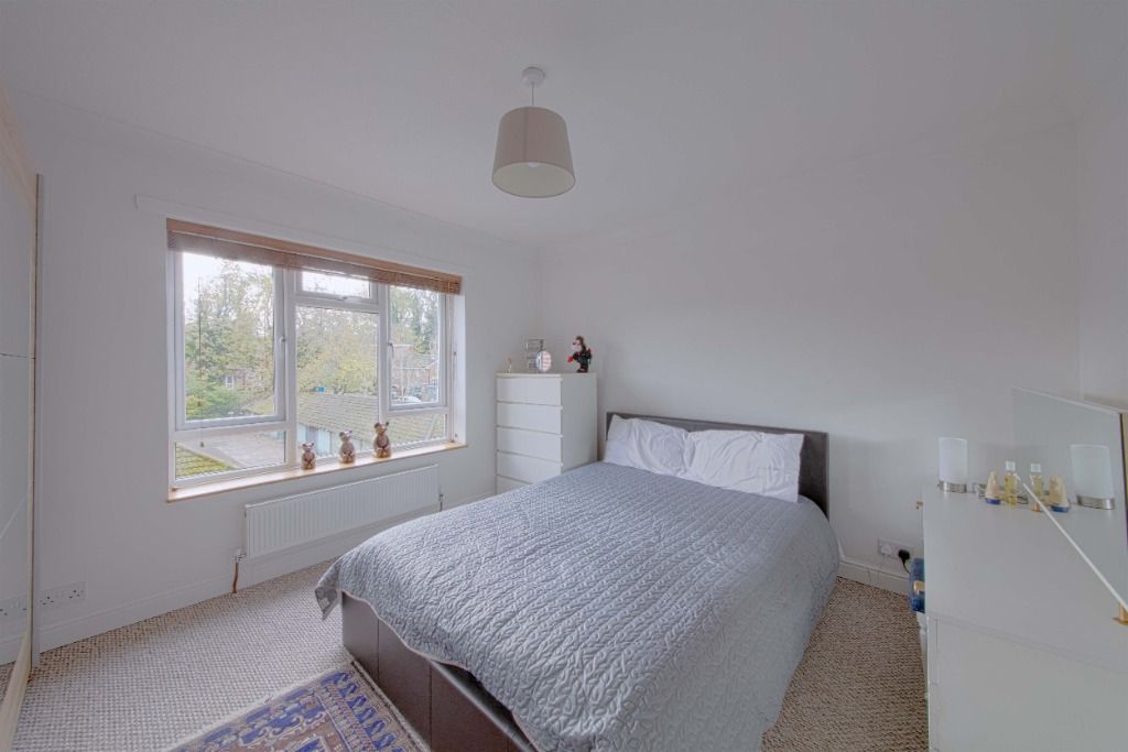 Additional image 4 of 2 bed flat for saleSomerset Lodge, Courtlands, Maidenhead SL6