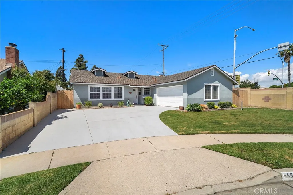 Additional image 4 of 15001 Sussex Circle, Huntington Beach, CA 92647