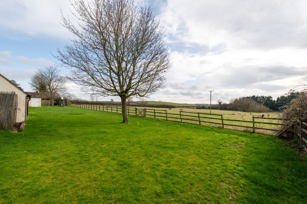 Additional image 28 of 4 bed detached house to rentNewnham, Henley-In-Arden B95