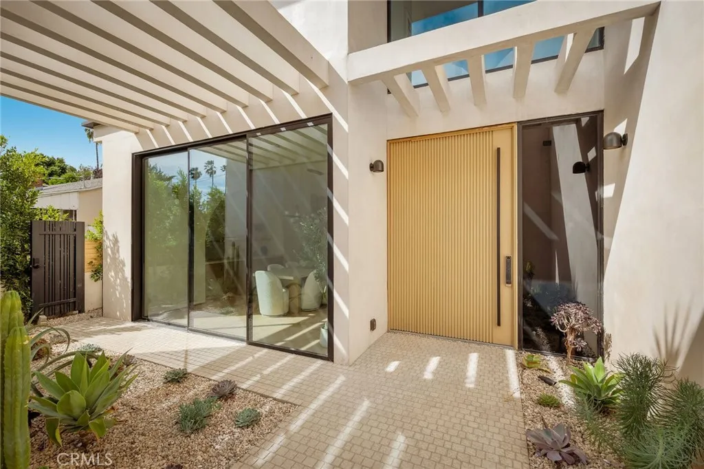 Additional image 78 of 15447 Huston St, Sherman Oaks, CA 91403