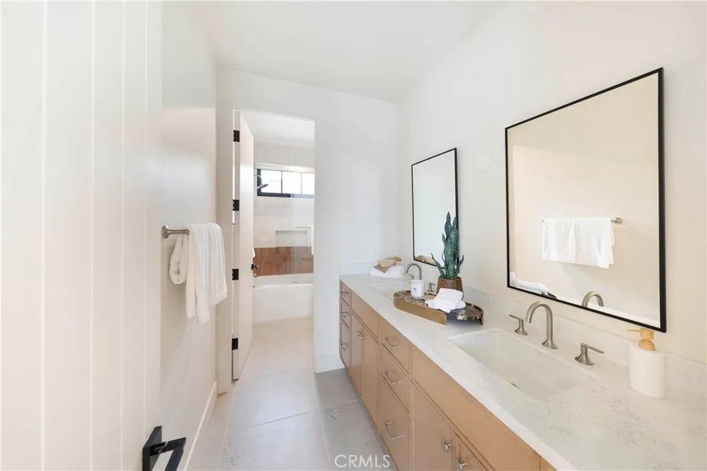 Additional image 51 of 1594 Redlands Place, Costa Mesa, CA 92627
