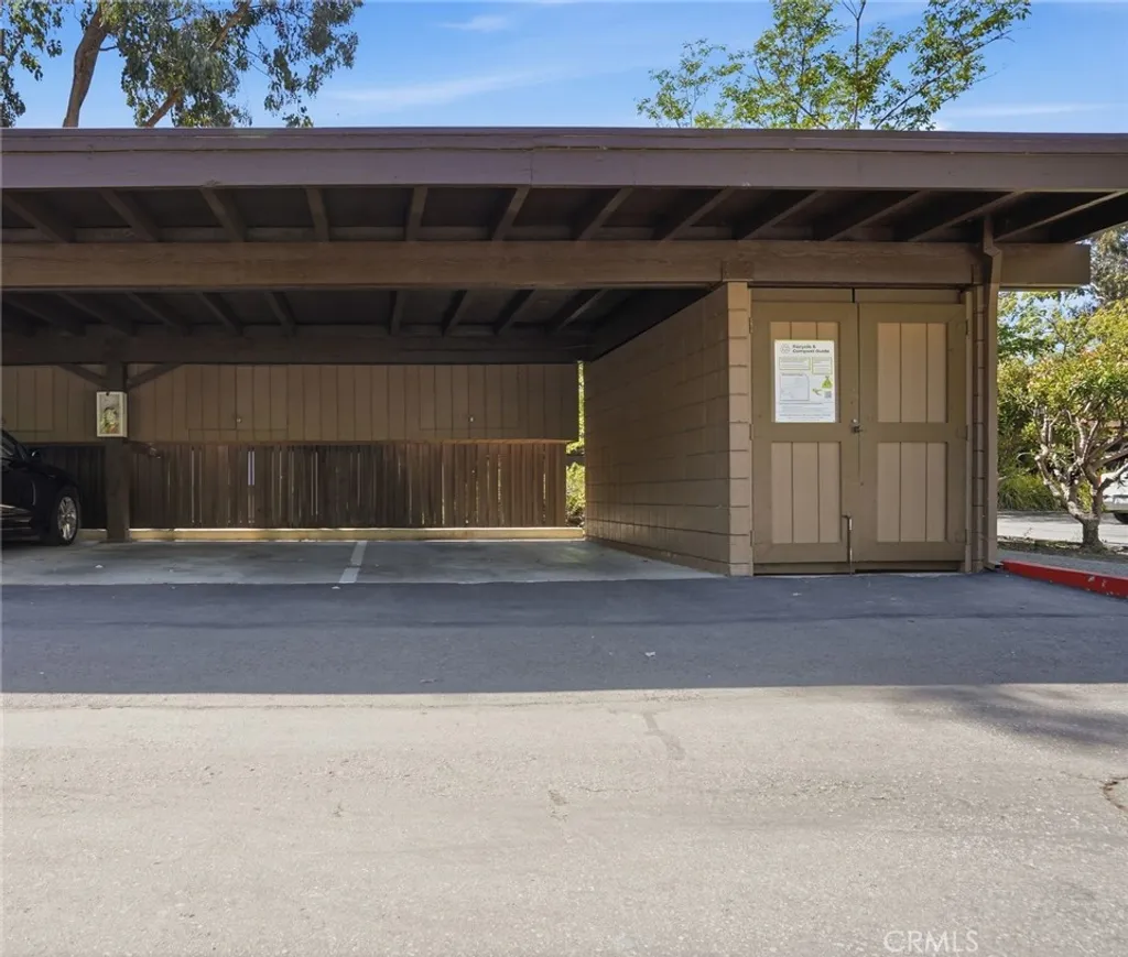 Additional image 24 of 3362 La Mesa Dr Unit 5, San Carlos, CA 94070