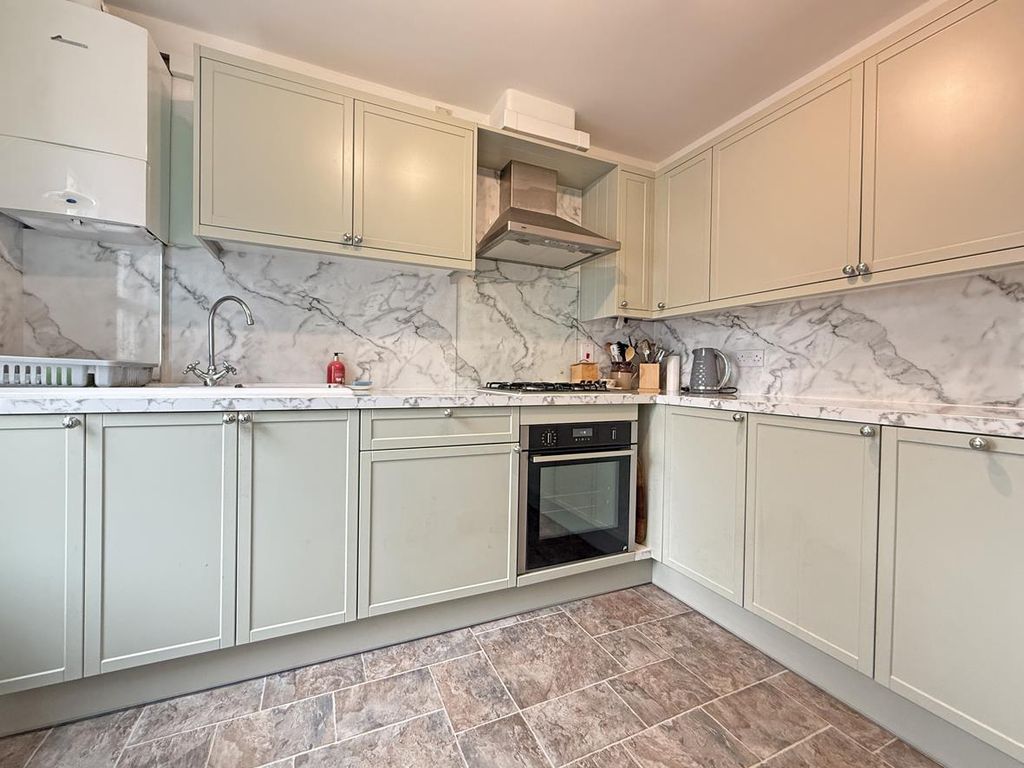 Additional image 10 of 3 bed end terrace house for saleBarlow Gardens, Beacon Park, Plymouth PL2