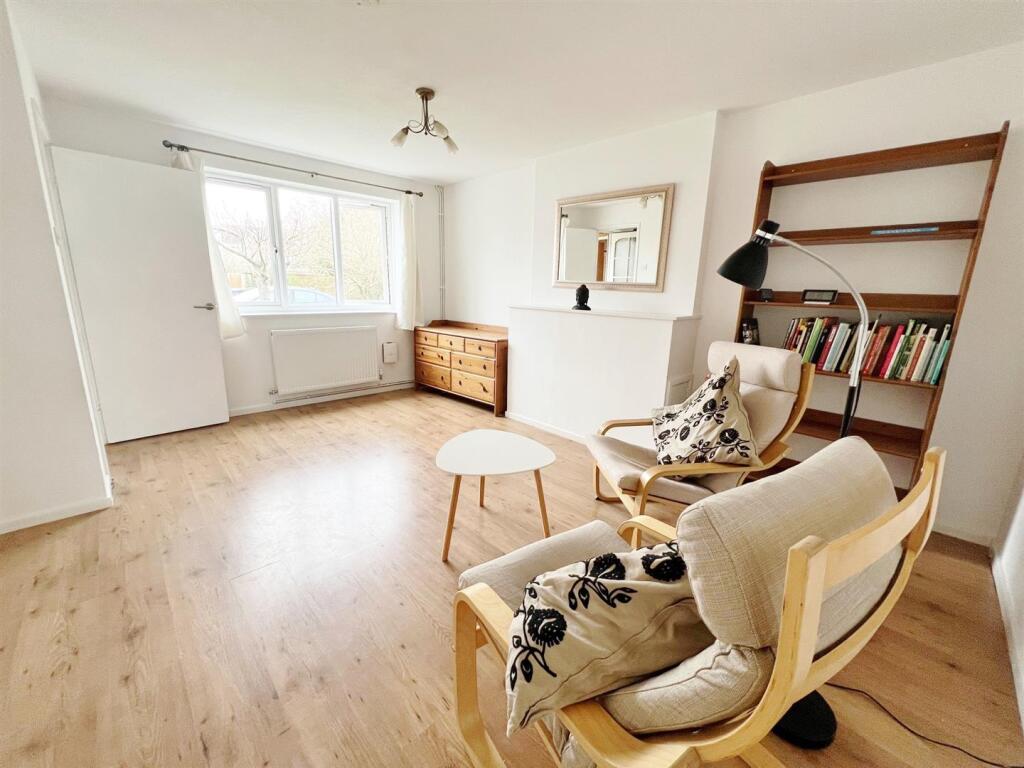 Additional image 3 of Fitzmaurice Close, Bradford-On-Avon