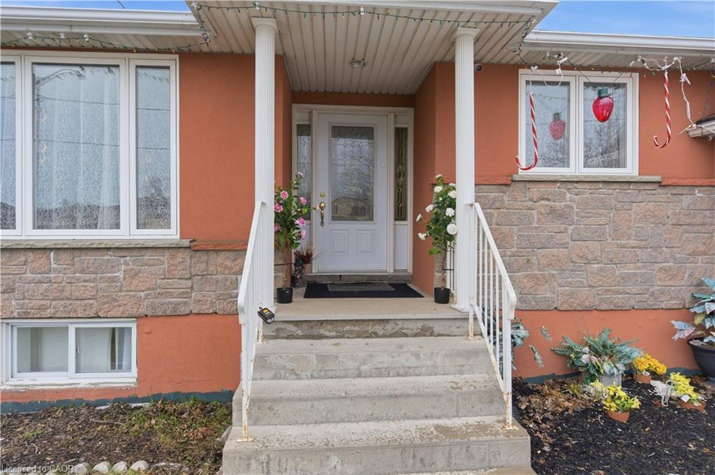 Additional image 3 of 916 Stone Church Road E, Hamilton, ON, L8W 1B1