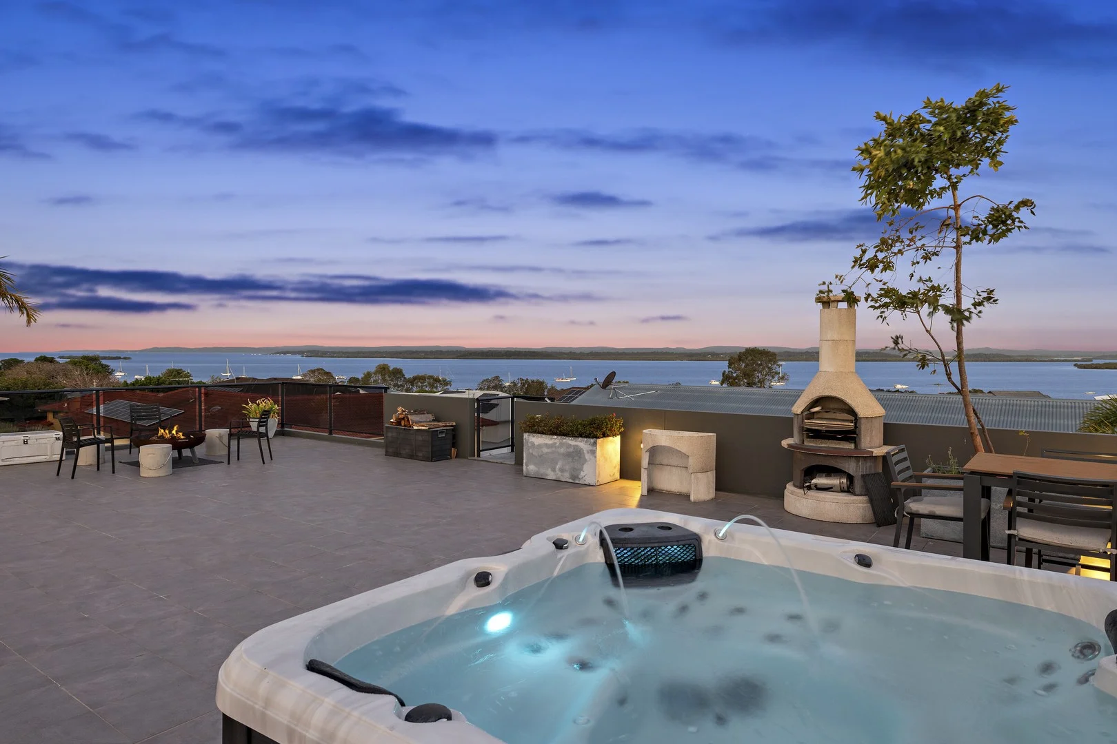9 Wilohurst Drive, Redland Bay QLD 4165