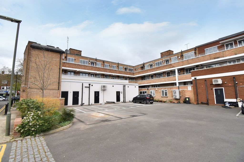Additional image 6 of 1 bed flat to rentAraby Corner, Shepperton TW17